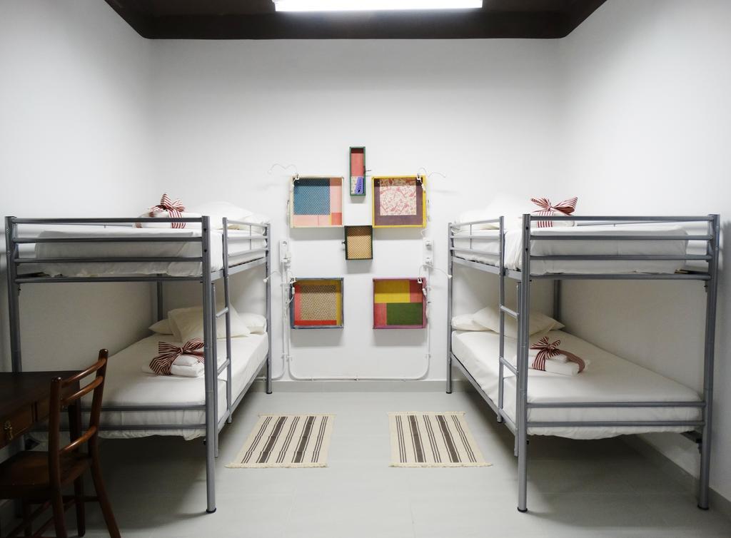 Can Barraca Loft Figueres フィゲラス 部屋 写真